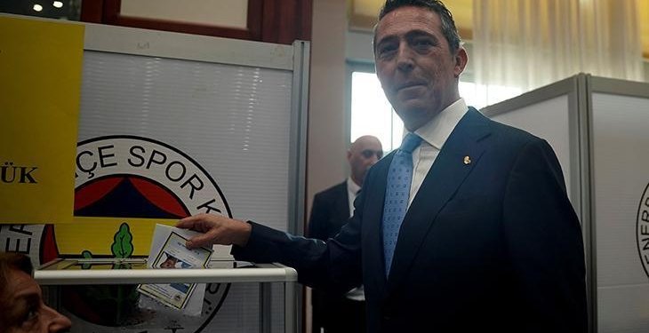 fenerbahcede-ali-koc-tekrar-lider-adayi-sadettin-saran-yaristan-cekildi-62NdY2st.jpg