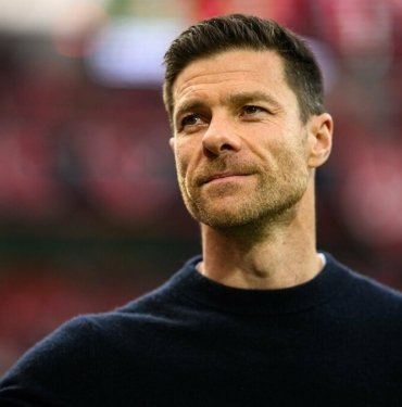 xabi-alonso-verilen-tepkiyi-begendim-WQpktFDp.jpg
