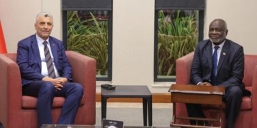 bakan-bolat-sudan-maliye-bakani-ile-gorustu-RdedkrEA.jpg