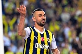 fenerbahce-transfer-haberi-yildiz-isme-5-teklif-karari-jose-mourinho-verecek-AYeTuY42.jpeg