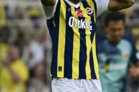 fenerbahcede-ayrilik-tehlikesi-menajeri-milanla-gorusuyor-TYrCXBTS.jpg