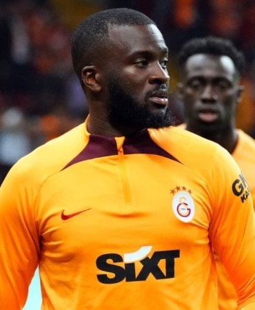 galatasaray-transfer-haberi-mukavelesi-feshedilmisti-iste-ndombelenin-yeni-adresi-IpvvC6mm.jpg