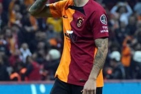 galatasarayda-yildiz-isme-kulup-bulunamiyor-pekala-artik-ne-olacak-sP6WaZJK.jpg