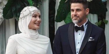 gamze-ozcelik-ile-nikah-masasina-oturan-reshad-strikten-ilk-paylasim-dRvZCCm9.jpg