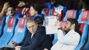 trabzonspor-teknik-heyetinde-ayrilik-Gd1BcSYY.jpg