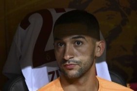 transfer-haberi-galatasarayda-hakim-ziyeche-beklenmedik-talip-herkes-buna-cok-sasiracak-KaDwJcfF.jpg