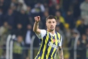 transfer-haberi-ve-krunic-fenerbahceye-veda-ediyor-iste-yeni-adresi-pxBnzdgr.jpg