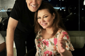 3701696_b3aeb102a0b433cf932e3aa6