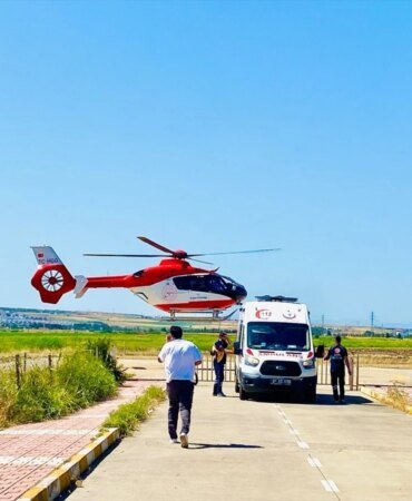 diyarbakirda-kalca-kemigi-kirilan-kisi-ambulans-helikopterle-hastaneye-ulastirildi-GXSHFtha.jpg