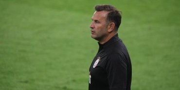 galatasaray-teknik-direktoru-okan-buruk-bircok-mevkide-inanilmaz-bir-yaris-olacak-Y86ReYP7.jpg