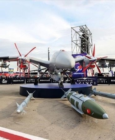 thumbs-b-c-ebdfbffca75ad459c2af8