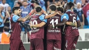 avrupada-trabzonspor-firtinasi-nwakaeme-costurdu-ugurcan-sov-yapti-ZtNJk5cx.jpg