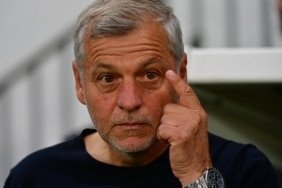 bruno-genesio-fenerbahcenin-futbolu-bizim-icin-surpriz-olmadi-VeD9acnD.jpg
