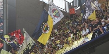 fenerbahce-lille-maci-kapali-gise-kadikoyde-buyuk-cosku-Oixyuru6.jpg