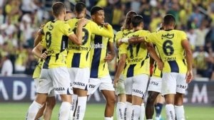 fenerbahce-yoluna-avrupa-liginde-devam-edecek-jose-mourinhonun-inanci-tam-81pglgTl.jpg