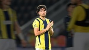 fenerbahcede-ferdi-kadioglu-cilginligi-mactan-sonra-ortaya-cikti-rhA7sVPc.jpg