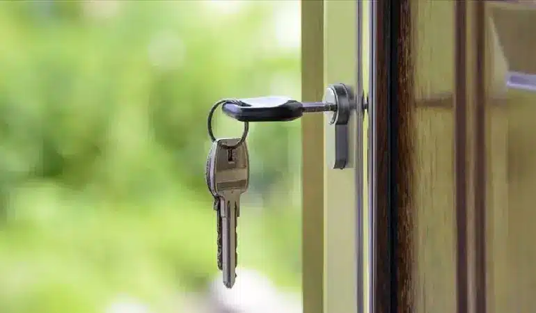 Bakanlar Kurulu, 303 yabancı uyrukluya taşınmaz mal satın alma izni verdi