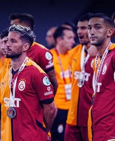 italyan-basinindan-mertense-immobile-gondermesi-galatasaray-besiktas-derbisinden-sonra-hatirlattilar-ZnuN3Uxu.jpg