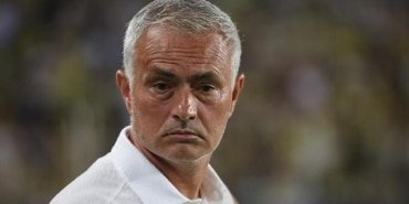 jose-mourinhodan-galatasaraya-olay-mesaj-simdi-daha-iyi-anladim-ywaBHf3B.jpg