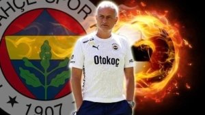 mourinho-transferde-resti-cekti-son-noktayi-koydu-iste-fenerbahcenin-ana-hedefi-BqD7ADbw.jpg