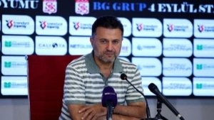 sivasspor-teknik-direktoru-bulent-uygun-bir-nevi-satranc-oyunu-oynadik-T3SHJQle.jpg
