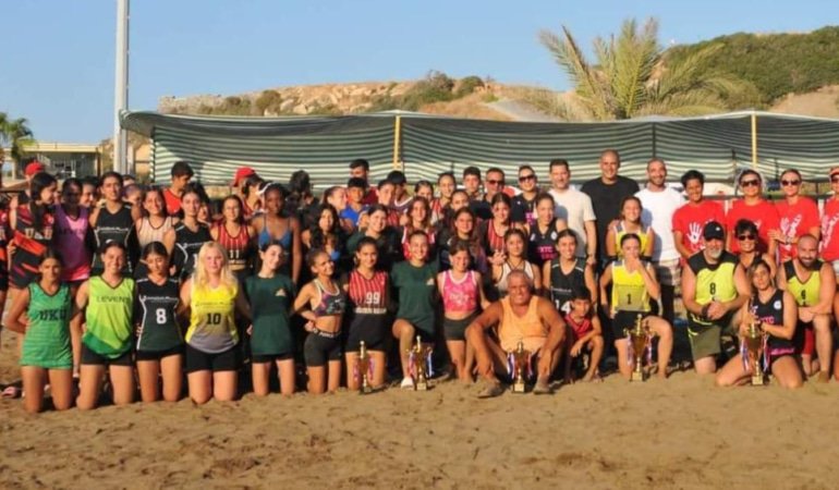 Esentepe’de ödüller verildi