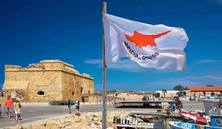 Güney Kıbrıs’ta üçüncü ülke vatandaşlarının kitlesel göçüne hazırlık