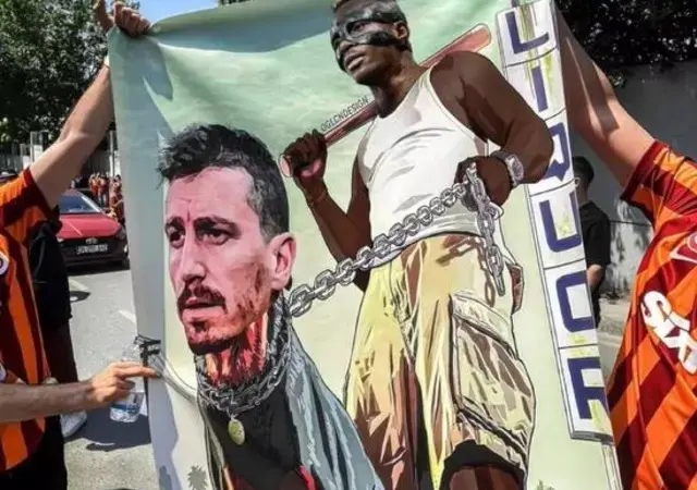 Galatasaray taraftarından olay yaratacak Mert Hakan Yandaş pankartı! Geçen sezonda hazırlamışlardı