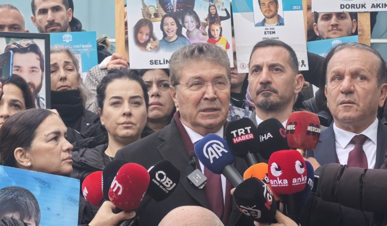 Başbakan Üstel: Bir başbakan ve baba olarak buradayım, İktidarıyla, muhalefetiyle sonuç alıncaya kadar mücadele edeceğiz