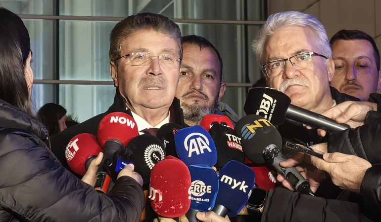 Üstel: “Şampiyon Melekler yattıkları yerde huzura kavuşana kadar, bu işin takipçisi olacağız”