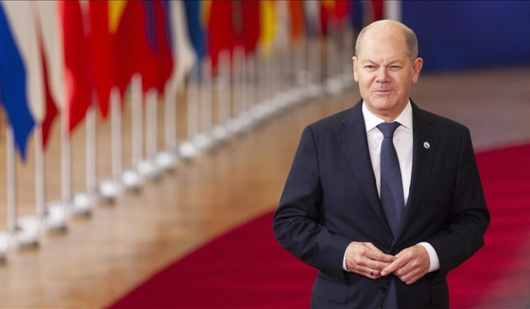 Olaf Scholz: “Almanya’nın geleceğine sosyal medya sahipleri karar vermeyecek”