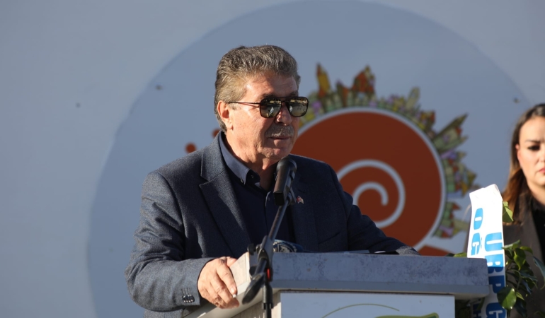 ÜSTEL: ŞAMPİYON MELEKLERİMİZİN ADINI HER YERDE YAŞATMAYA DEVAM EDECEĞİZ