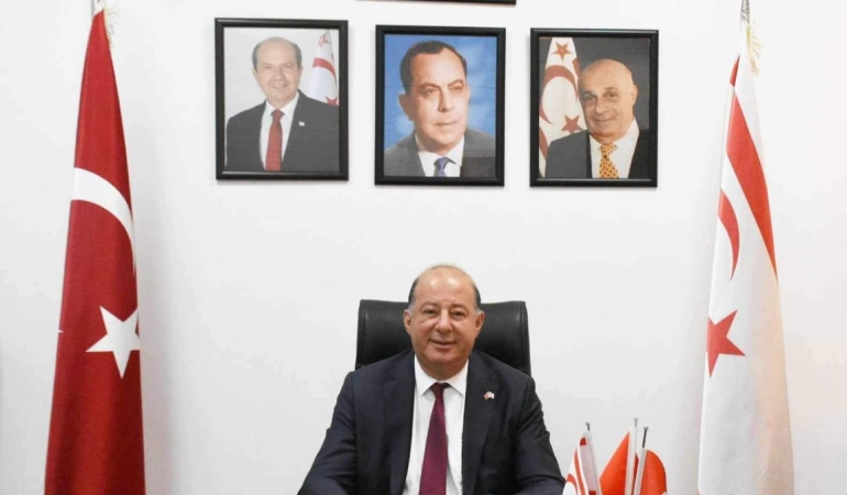 Sağlık Bakanı Dinçyürek, Kurucu Cumhurbaşkanı Denktaş’ın 13. ölüm yıl dönümü nedeniyle mesaj yayımladı