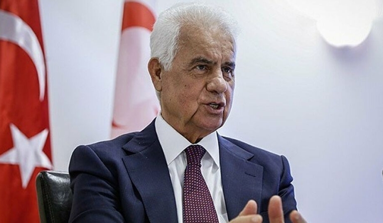 Eroğlu: “Küçük, Kıbrıs Türk tarihinin en önemli şahsiyetlerinden biri, varoluş ve özgürlük mücadelesinin lideridir”