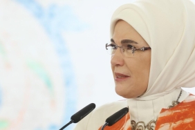 20231231-emine-erdogan-2023te-gazzede-katliamin-durmasi-ve-sifir-atik-icin-yogun-icin-calisma-yurutt-bb48480c9143267863b2