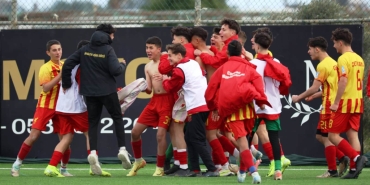 WhatsApp-Image-2025-02-22-at-23.22.33-1024x682