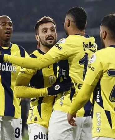 v2fenerbahekasmpaa_1739729083