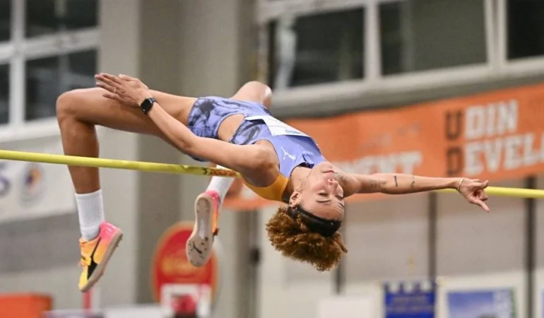 v2busesavakan_1738770181