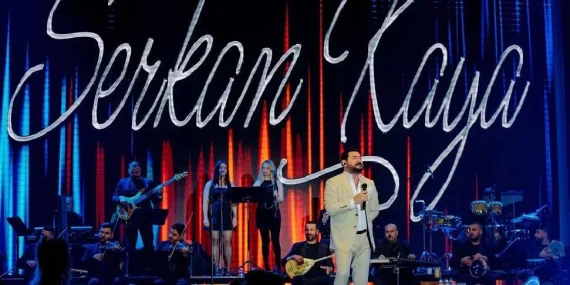 MERİT OTELLERİNDE BAYRAM COŞKUSU SERKAN KAYA İLE YAŞANDI