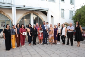 1751635305647Gülün rüzgarla dansı (5)