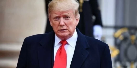 TRUMP, NETFLIX’İN WARNER BROS’U SATIN ALMASIYLA İLGİLİ KARARA DAHİL OLACAĞINI SÖYLEDİ