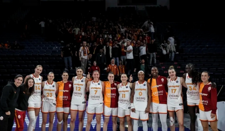 RAKİBİ LİGDEN ÇEKİLEN GALATASARAY, 20-0 HÜKMEN GALİP SAYILDI