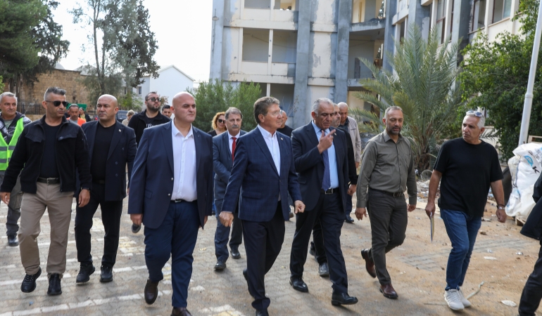 Ünal Üstel Namık Kemal Lisesi tadilatını inceledi: Namık Kemal Lisesi’nin ismi de ruhu da yaşayacak