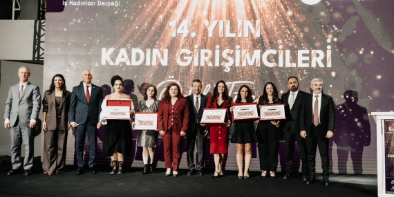 ÖZDENEFE: “KADINLARIN EKONOMİDEKİ VARLIĞI GÜÇLENDİRİLMELİDİR”