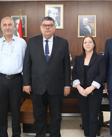 1762943022159MALİYE BAKANI BEROVA KKTC ALEVİ KÜLTÜR MERKEZİ DERNEĞİ HEYETİNİ KABUL ETTİ