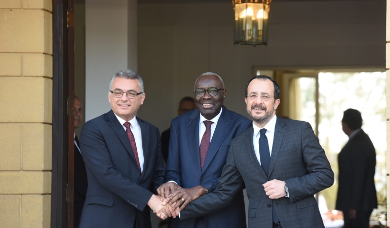 ERHÜRMAN VE HRİSTODULİDİS, KŞK’Yİ ZİYARET EDECEK, HOLGUİN’LE TOPLANTI YAPACAK