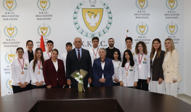 ÇAVUŞOĞLU, GÜZELYURT MESLEK LİSESİ TURİZM ALANI ÖĞRENCİLERİNİ KABUL ETTİ