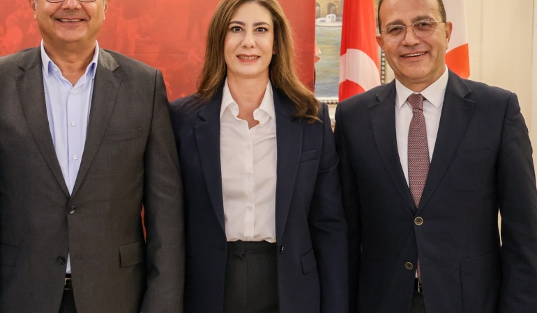 CTP OLAĞANÜSTÜ KURULTAYI LEFKOŞA’DA BAŞLADI: ÜÇ ADAY BAŞKANLIK İÇİN YARIŞACAK