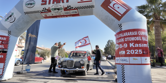 15. ULUSLARARASI CUMHURİYET KLASİK OTMOBİL RALLİSİ