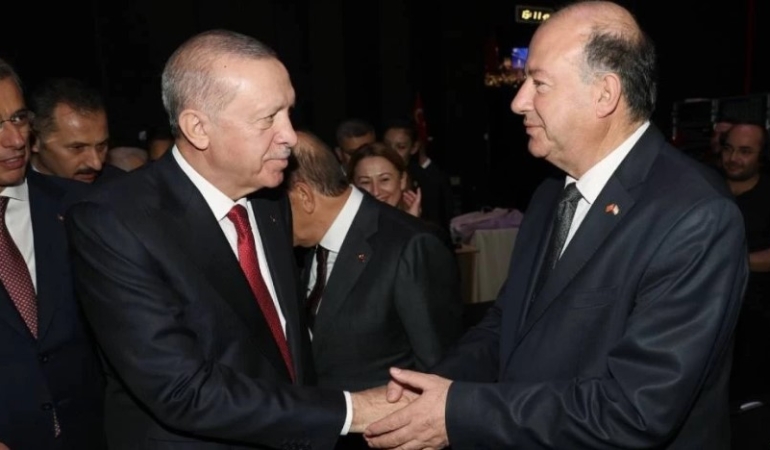 DİNÇYÜREK, ERDOĞAN VE MEMİŞOĞLU AZİZ SANCAR ÖDÜL TÖRENİ’NDE BİR ARAYA GELDİ